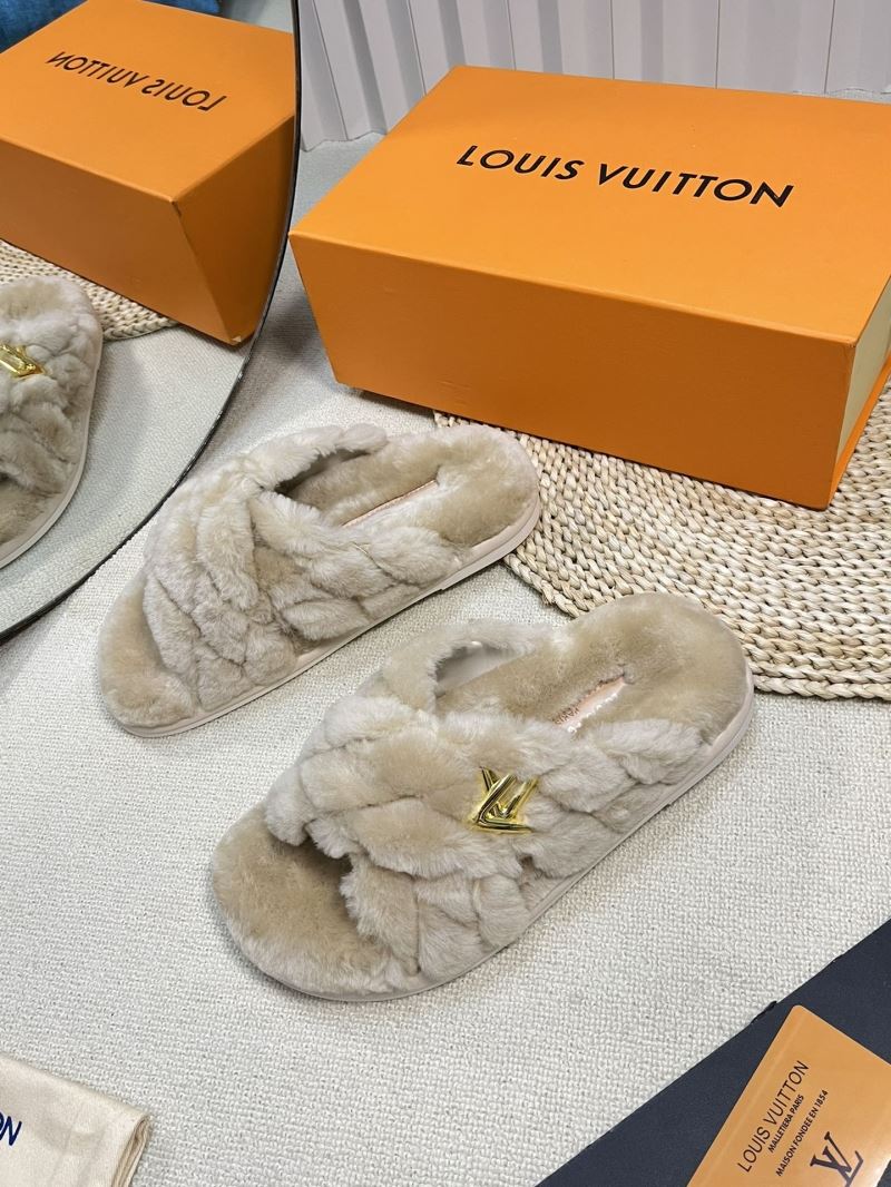 Louis Vuitton Slippers